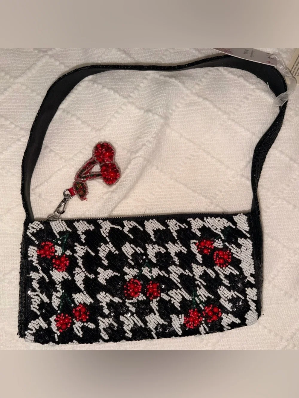 TikTok Famous Cherry Beaded Mini Bag Houndstooth Handmade in India NWT - Picture 4 of 12